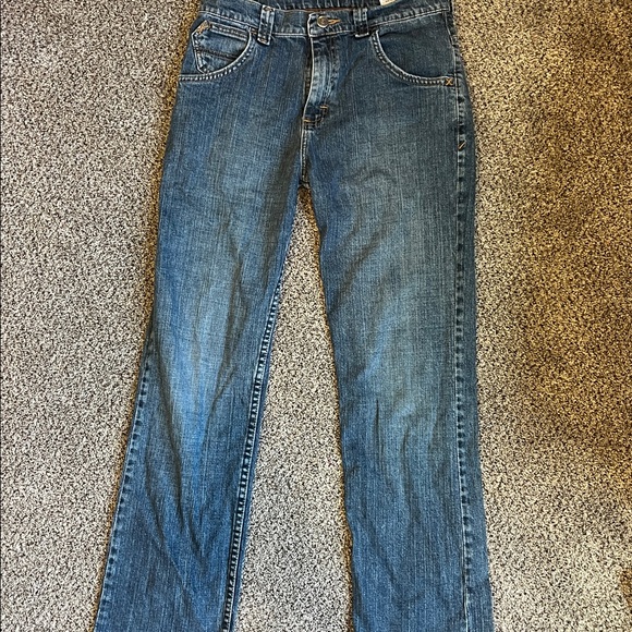 Boys size 16 regular fit wrangler jeans - Picture 3 of 8